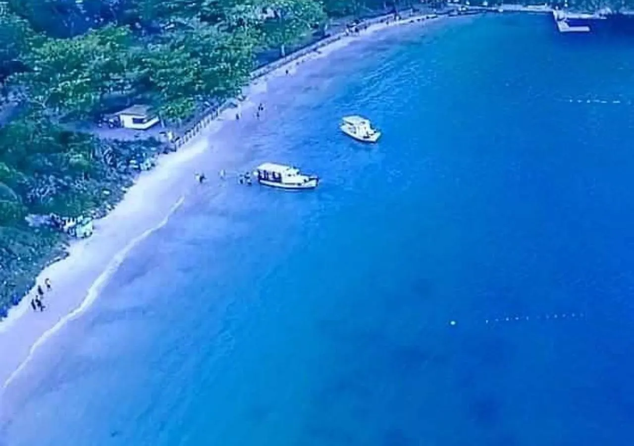 Caribe Do Atlantico,Praia Do Forno, Gruta Azul Villa Arraial do Cabo Brazil